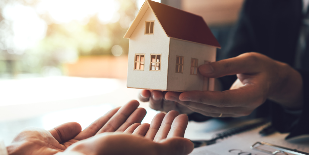Real Estate Agent